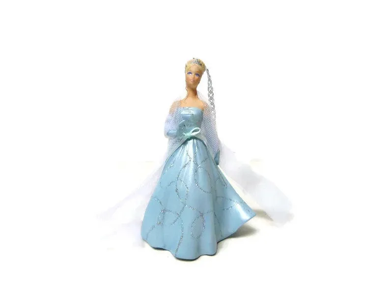 00s 2001 Holiday Barbie Ornament Collector's Series By Hallmark