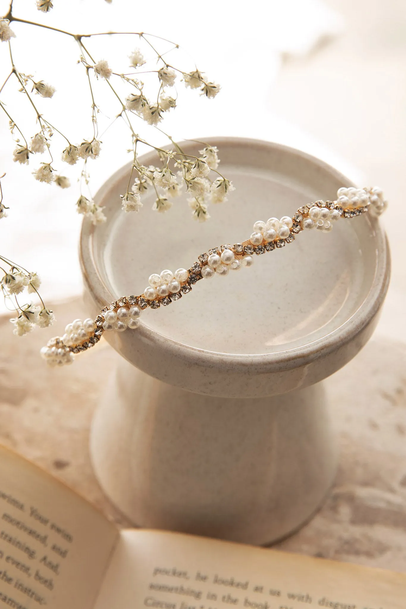 Adelina Pearl & Diamante Thin Headband White