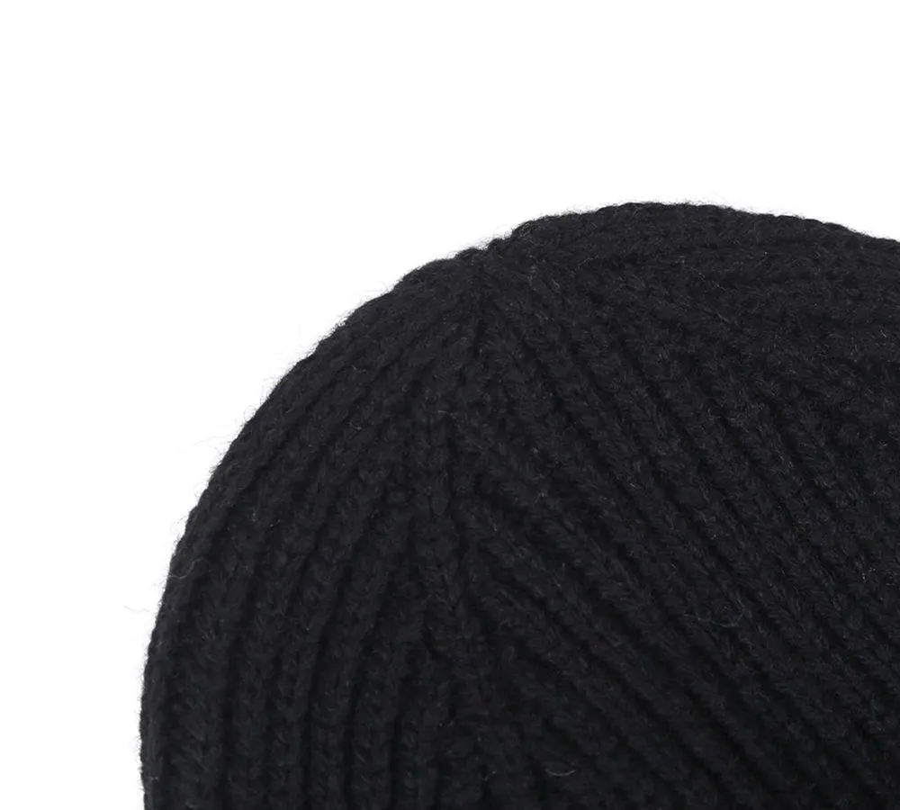 Black Winter Knit Beanie Hat