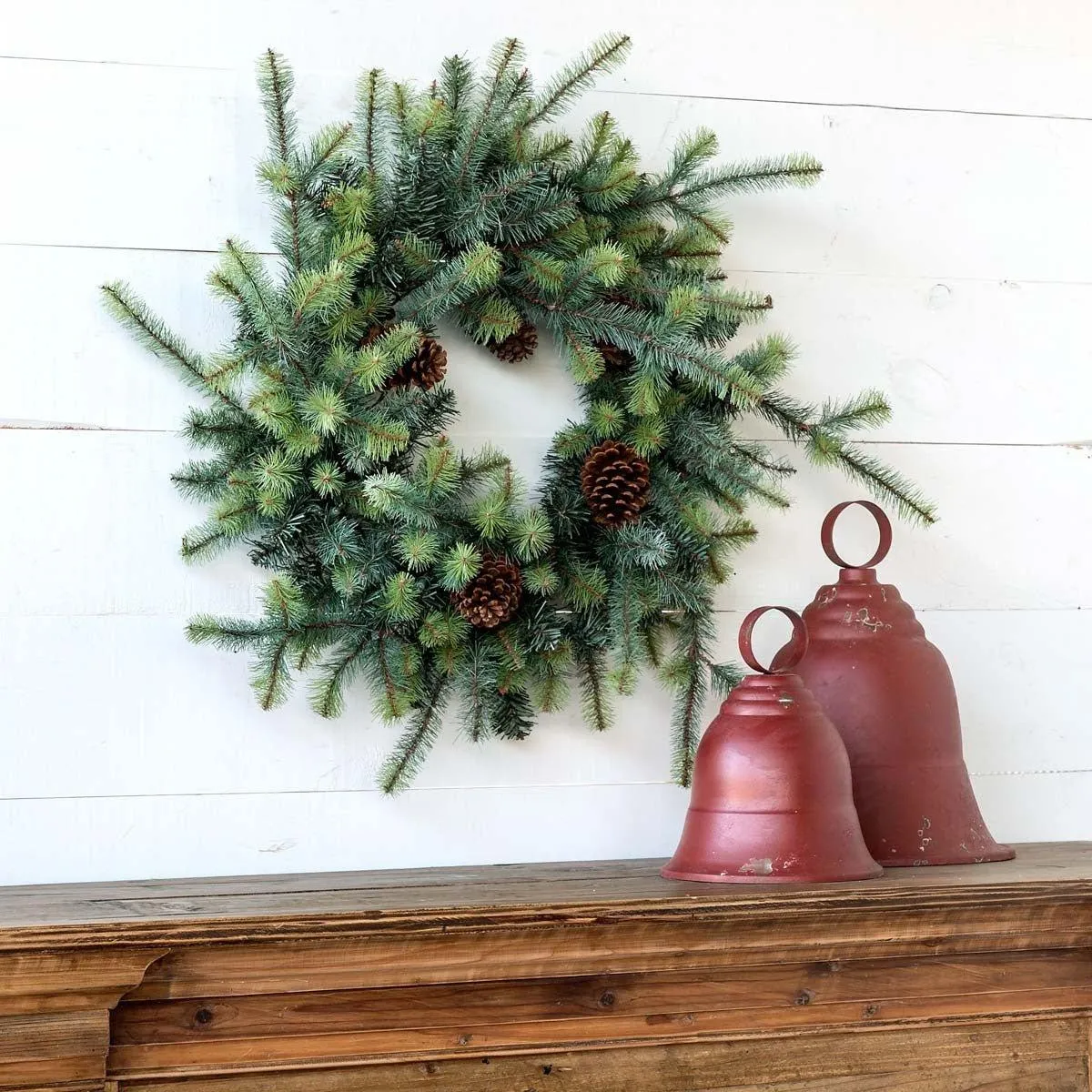 Blue Spruce Wreath w/ LED Lights