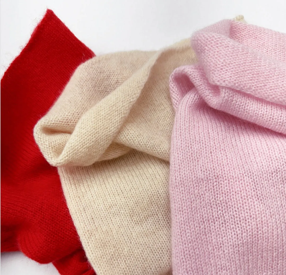 Cashmere neck warmer