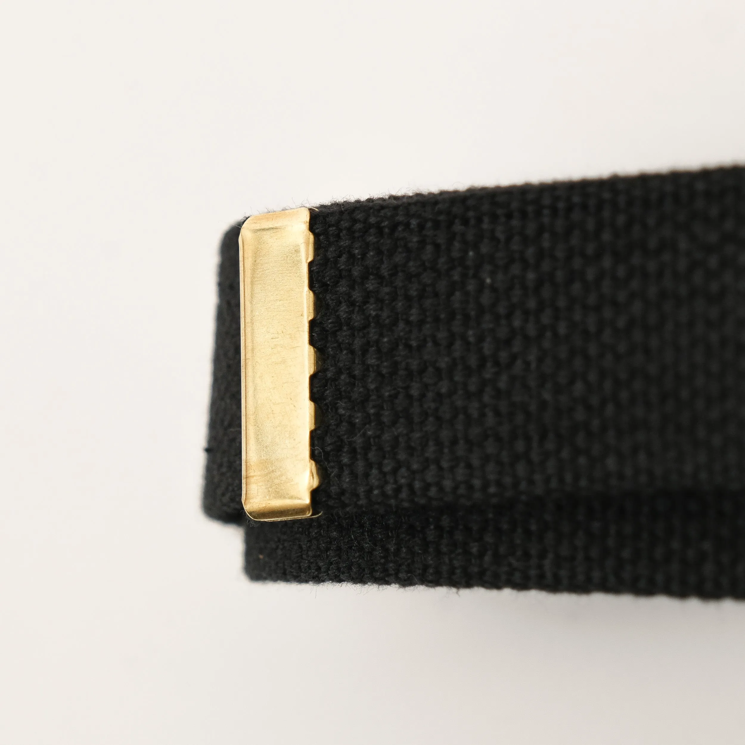 CLASSIC BELT - BLACK / GOLD BUCKLE