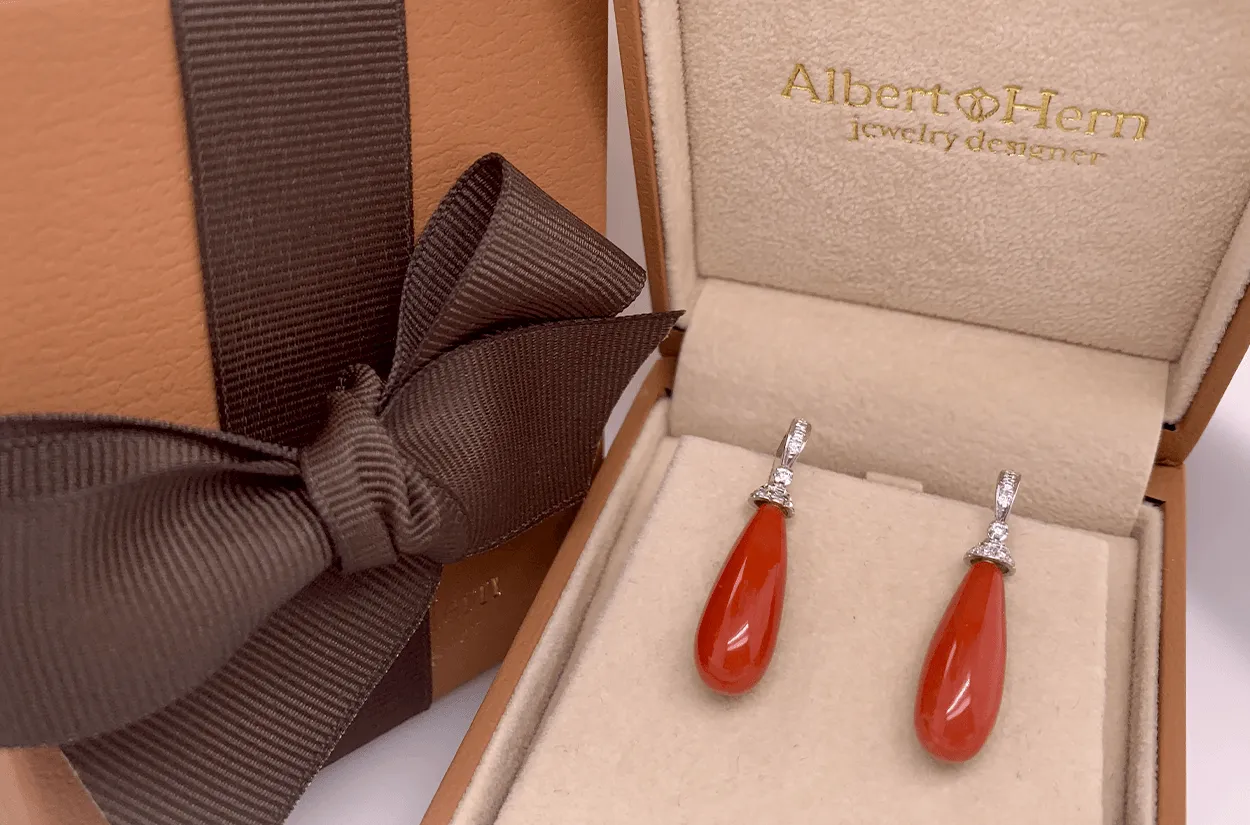 Earrings 14kt White Gold Coral Tear & Diamonds