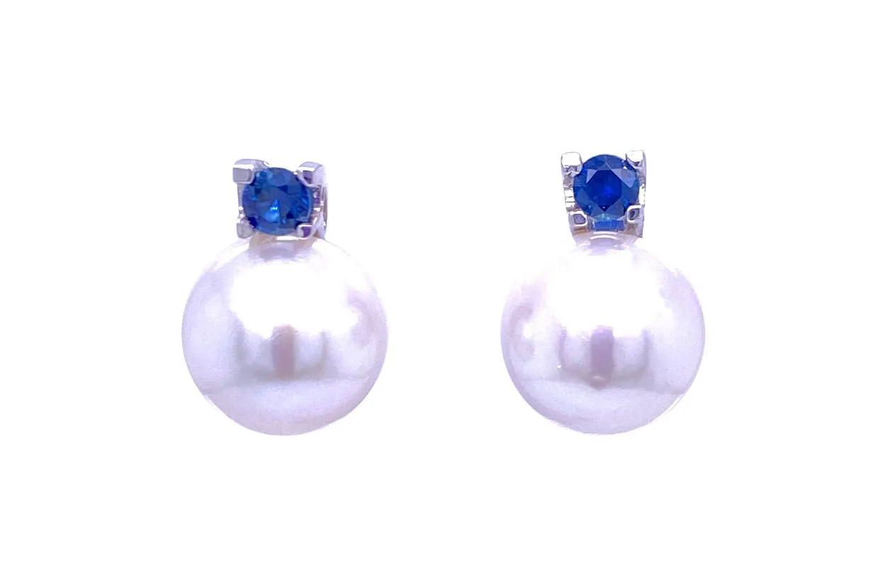 Earrings 18kt Gold Fresh Water Pearls & Blue Sapphires