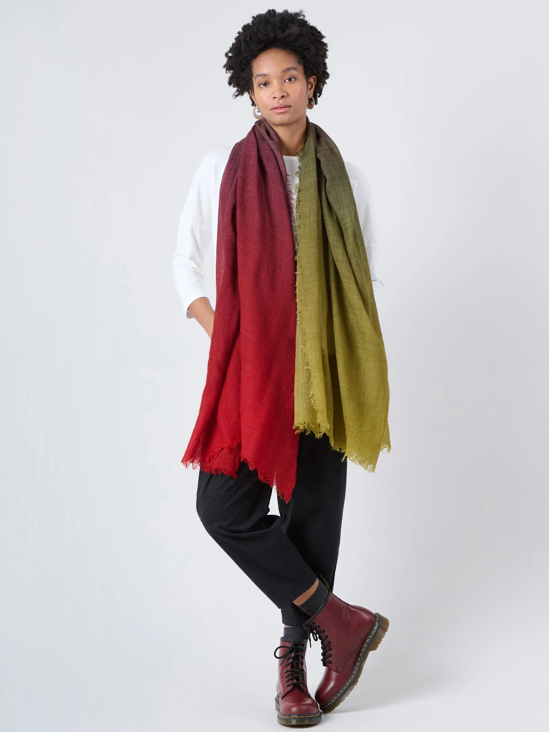 Fine Wool Print Scarf - Red and Green Gradient