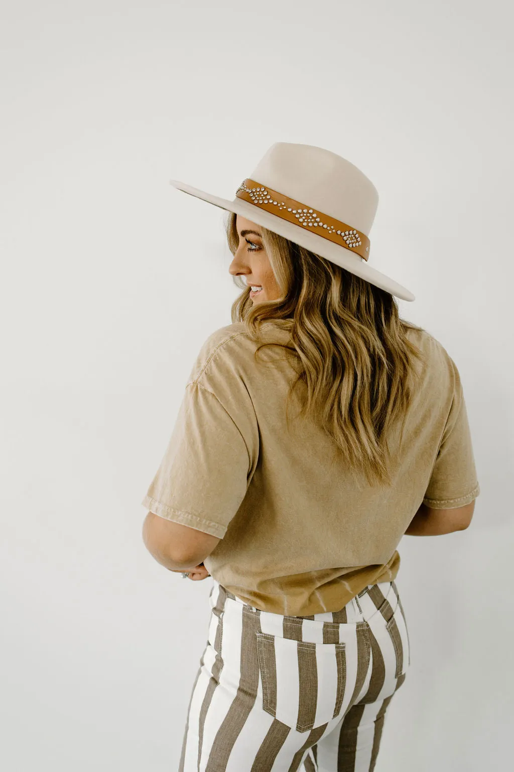 Wide Brim Hat w/ Beaded Belt {Brown, Ivory & Mauve}